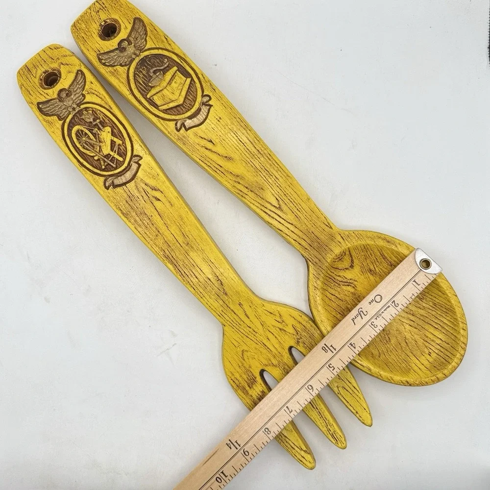 Vtg 1960 Universal Statuary Corp Wooden Fork Spoon‎ Set Chicago Wall Decor Large